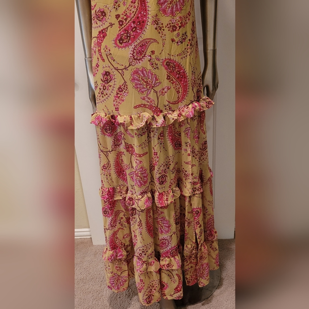 NWT Romantic Paisley Print Crisscross Backless Layered Hem Maxi Dress Sz M - Picture 8 of 14
